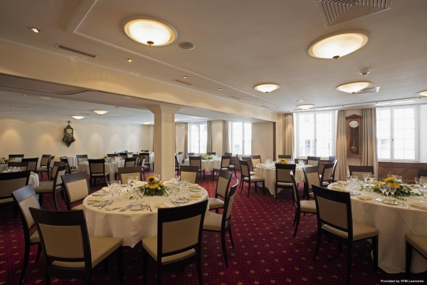 Hotel Roter Turm